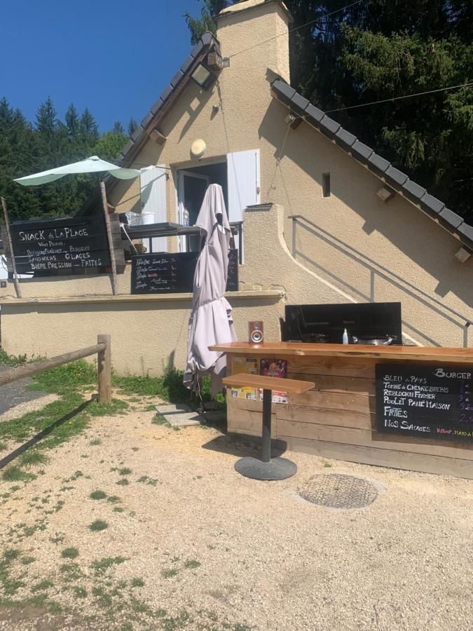 "Les Oiseaux" Avec Terrasse, Parking, Duplex Apartment Le Chambon-sur-Lignon Exterior foto